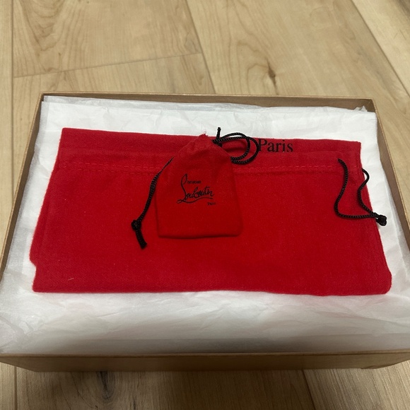 Christian Louboutin Iriza Patent Open-Side Red Sole Pump - Picture 2 of 7